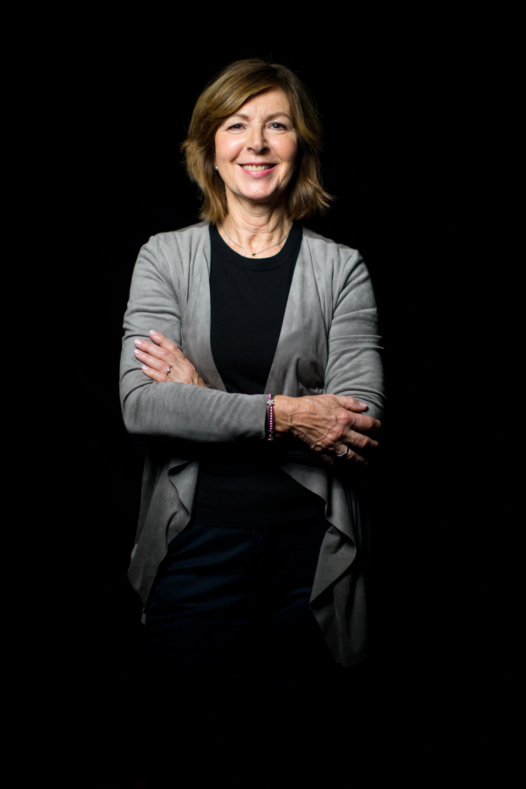 Professional portrait representing a testimonial source